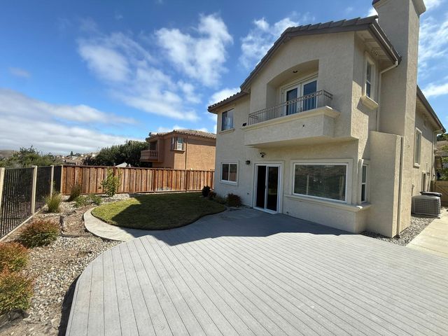 27339 Bavella Way, Salinas, CA 93908