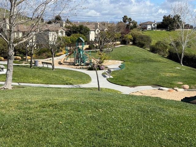 27339 Bavella Way, Salinas, CA 93908