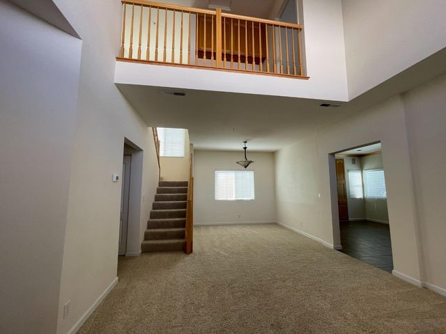 27339 Bavella Way, Salinas, CA 93908