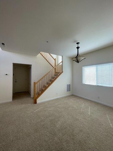 27339 Bavella Way, Salinas, CA 93908