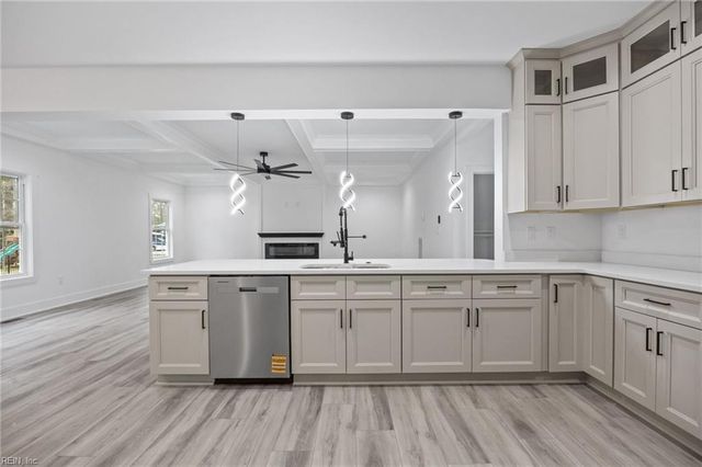 2064 Cedar RD, Chesapeake, VA 23323