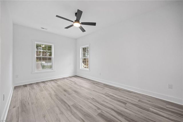 2064 Cedar RD, Chesapeake, VA 23323