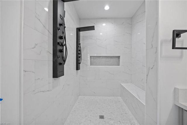 2064 Cedar RD, Chesapeake, VA 23323