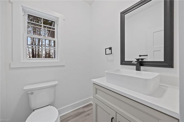 2064 Cedar RD, Chesapeake, VA 23323