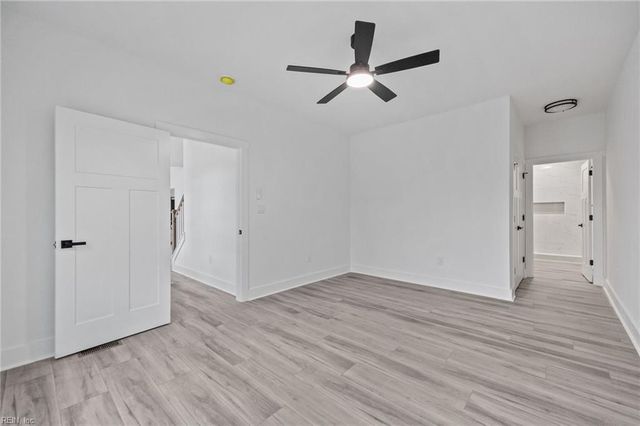 2064 Cedar RD, Chesapeake, VA 23323