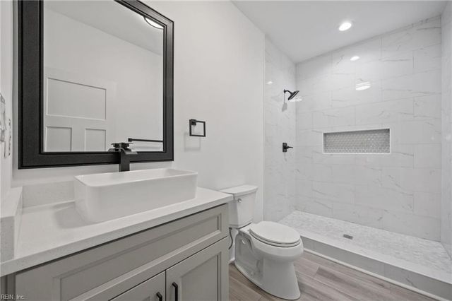 2064 Cedar RD, Chesapeake, VA 23323