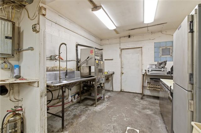 3006 Lewis Run Rd, Clairton, PA 15025