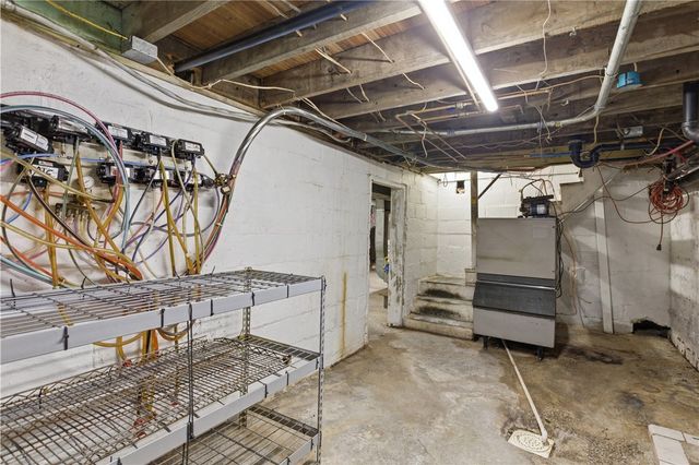 3006 Lewis Run Rd, Clairton, PA 15025