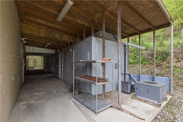 3006 Lewis Run Rd, Clairton, PA 15025