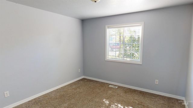 16891 N Darmady Loop, Nampa, ID 83686