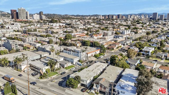 1800 S Bundy Drive, Los Angeles, CA 90025