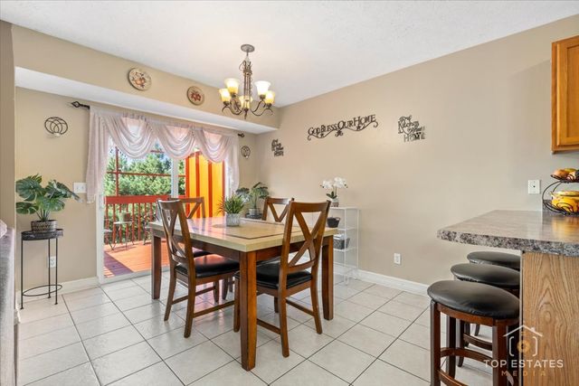 516 Fuller Lane, Belvidere, IL 61008