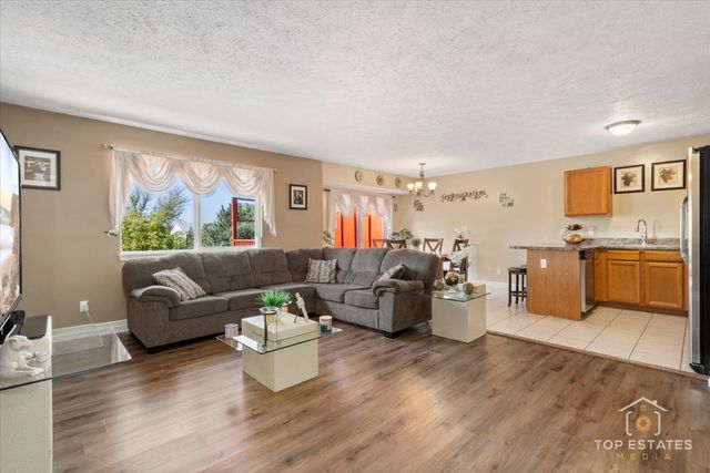 516 Fuller Lane, Belvidere, IL 61008