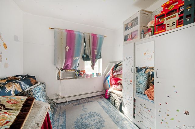 22022 Hempstead Avenue, Queens Village, NY 11429