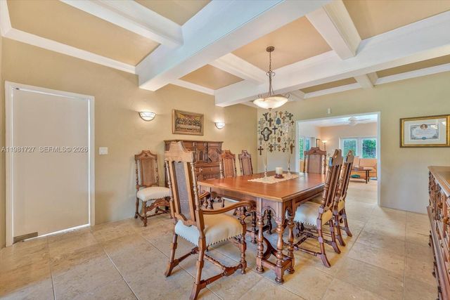 1021 N Greenway Dr, Coral Gables, FL 33134