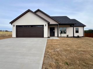 537 Bill Lattimore Road, Chesnee, SC 29323