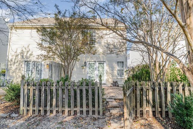 2025 Thornblade Drive, Raleigh, NC 27604