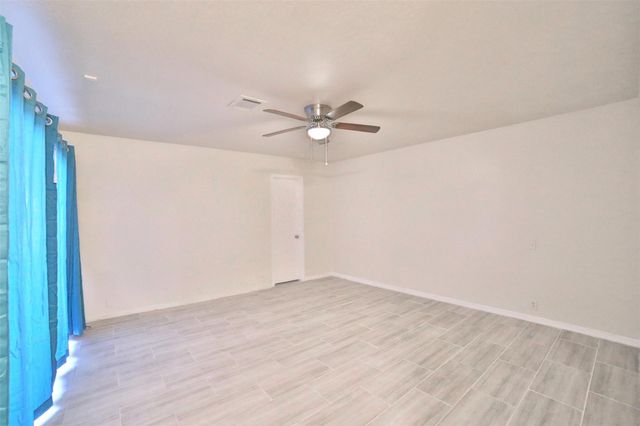 10723 Shawnbrook Drive, Houston, TX 77071