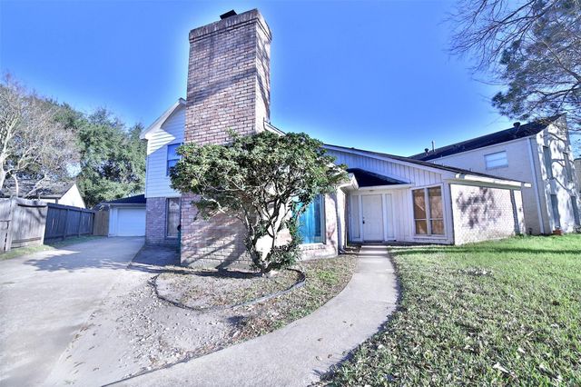 10723 Shawnbrook Drive, Houston, TX 77071