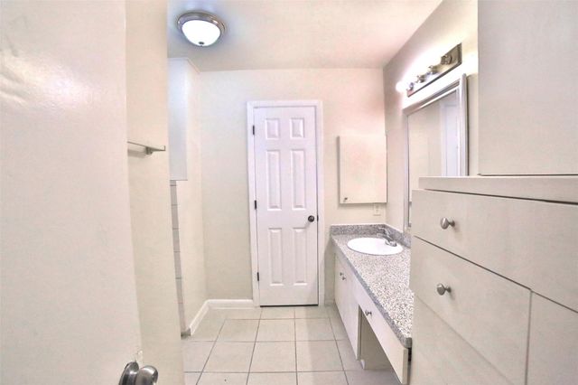 10723 Shawnbrook Drive, Houston, TX 77071