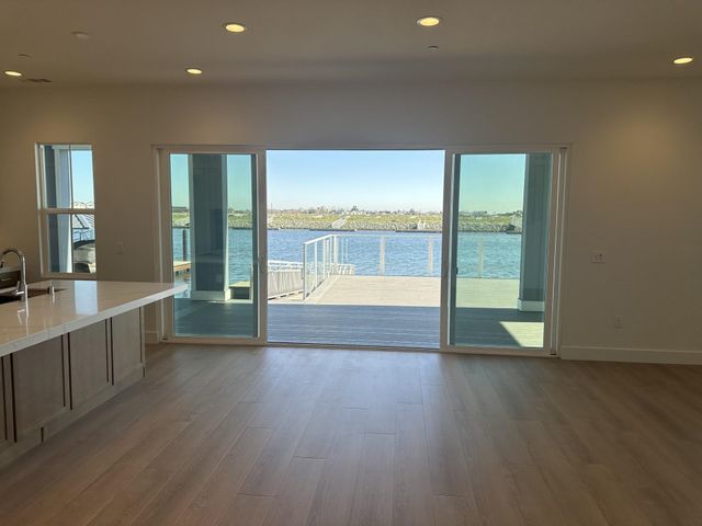 656 Point Place, Bethel Island, CA 94511