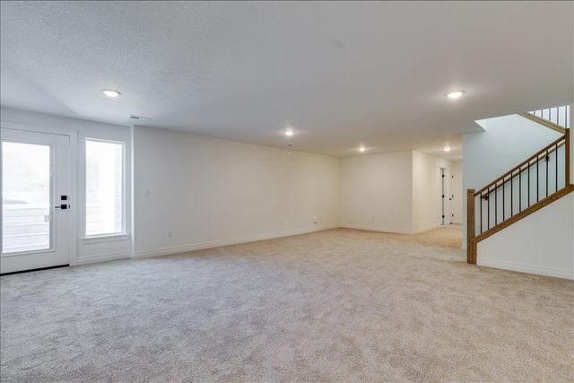 9658 W Cedar Lane, Maize, KS 67101