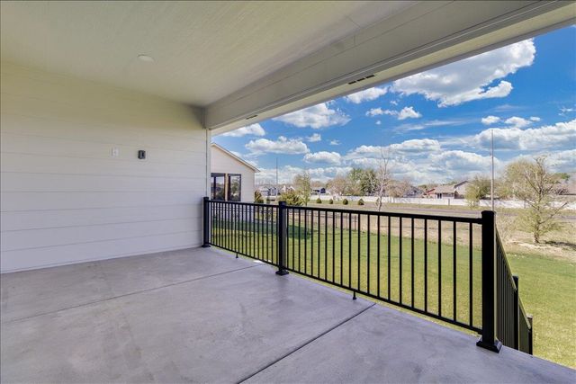 9658 W Cedar Lane, Maize, KS 67101
