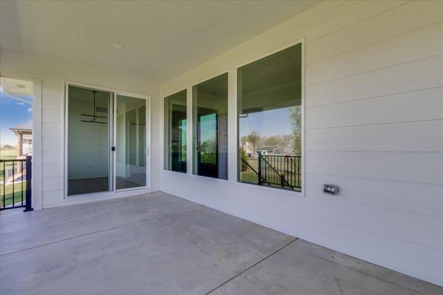9658 W Cedar Lane, Maize, KS 67101