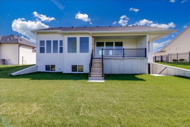 9658 W Cedar Lane, Maize, KS 67101