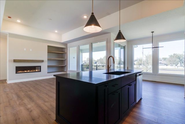 9658 W Cedar Lane, Maize, KS 67101