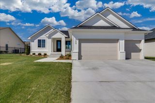 9658 W Cedar Lane, Maize, KS 67101