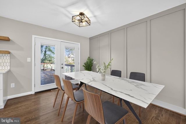 702 STONEWALL AVE, Middleburg, VA 20117