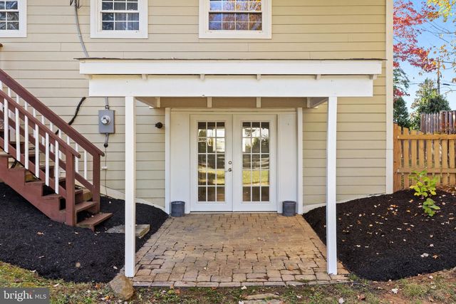 702 STONEWALL AVE, Middleburg, VA 20117