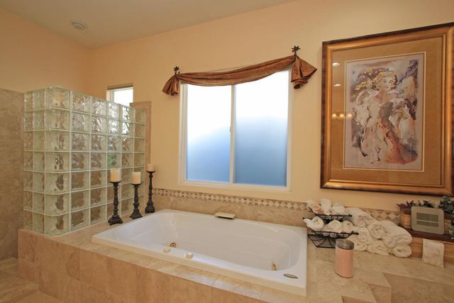 80145 ViA Valerosa, La Quinta, CA 92253