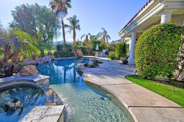 80145 ViA Valerosa, La Quinta, CA 92253