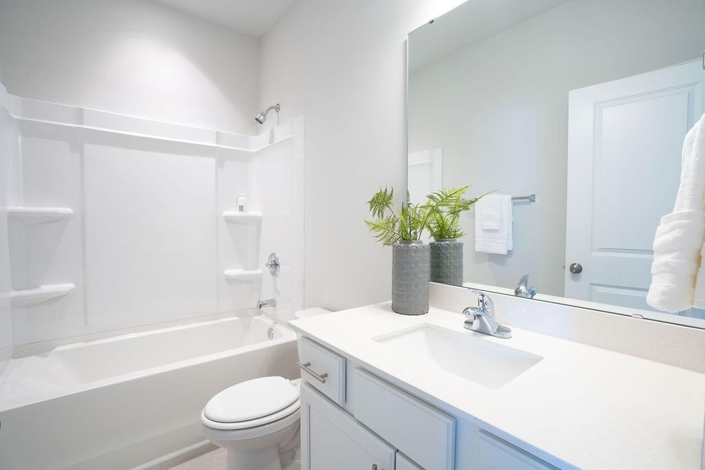 Image 25 of property listing at 186 Sandy Bend Lane, Summerville, SC 29486