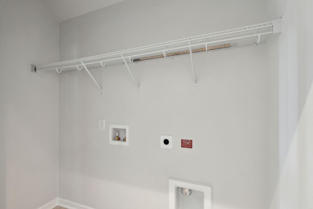 Image 26 of property listing at 186 Sandy Bend Lane, Summerville, SC 29486