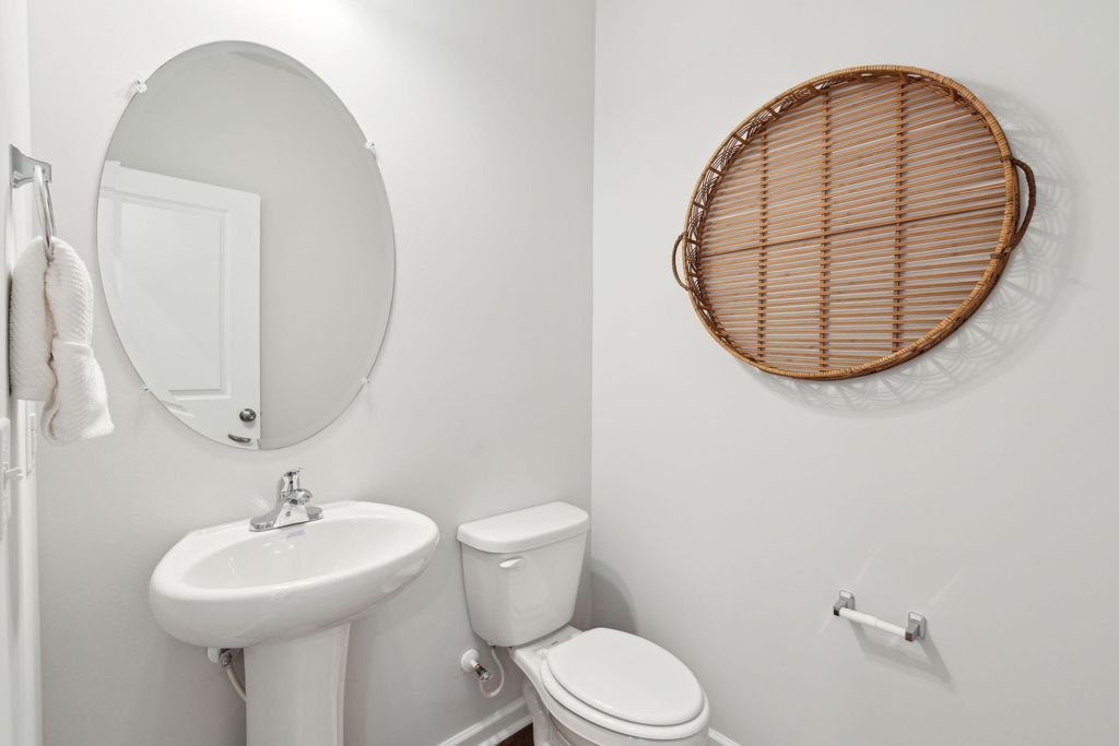 Image 27 of property listing at 186 Sandy Bend Lane, Summerville, SC 29486