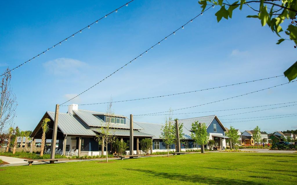 Image 35 of property listing at 186 Sandy Bend Lane, Summerville, SC 29486