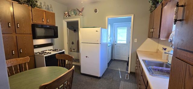 806 15th Street, Bay City, MI 48708