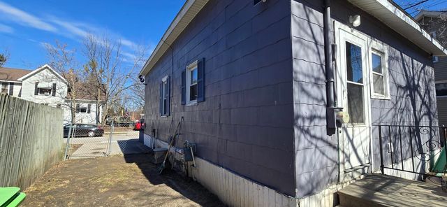 806 15th Street, Bay City, MI 48708