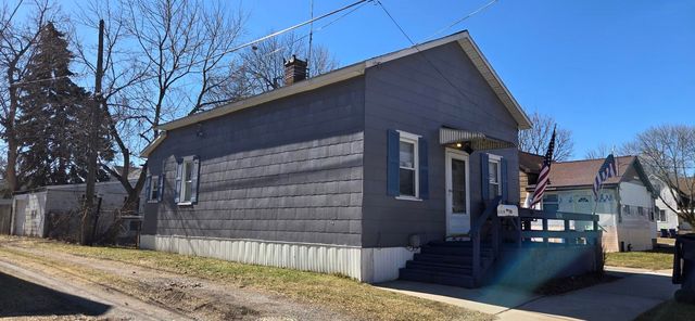 806 15th Street, Bay City, MI 48708