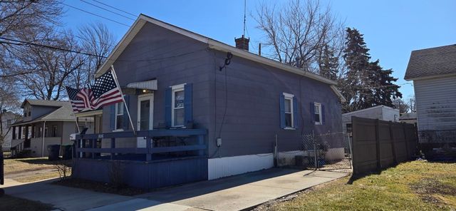 806 15th Street, Bay City, MI 48708