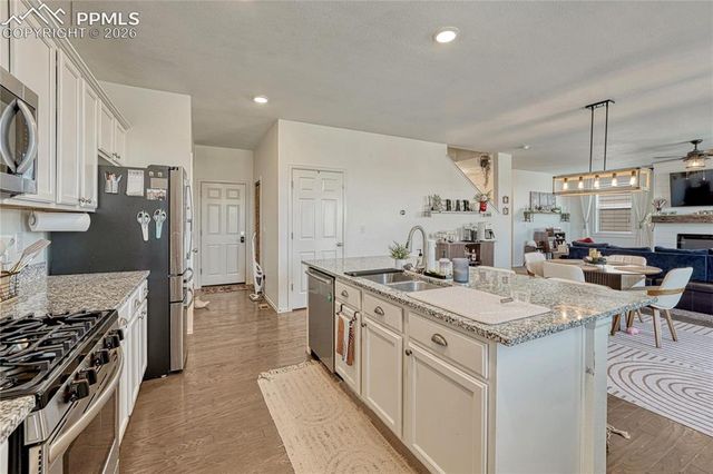 6044 Point Rider Circle, Castle Rock, CO 80104
