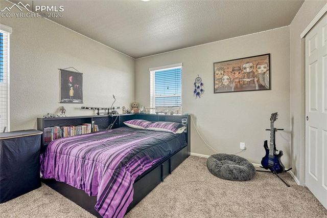 6044 Point Rider Circle, Castle Rock, CO 80104