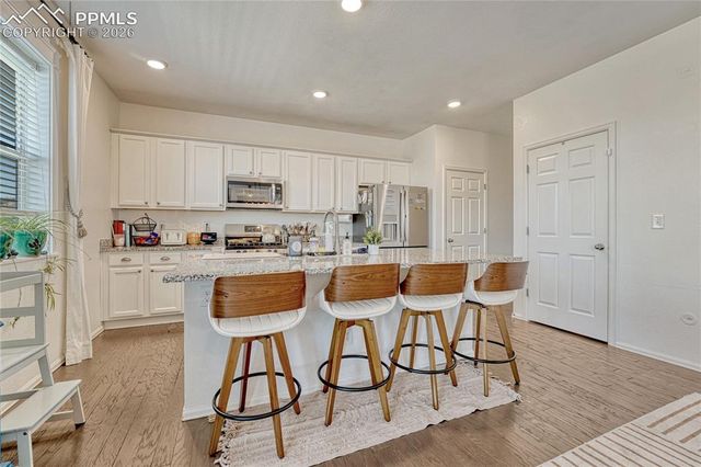 6044 Point Rider Circle, Castle Rock, CO 80104