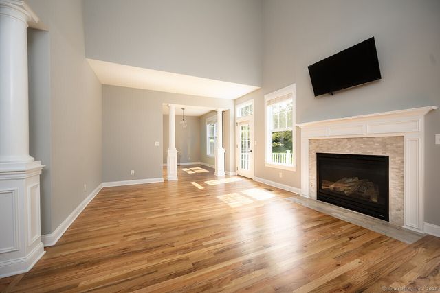 18 Penny Lane 18, Bethel, CT 06801