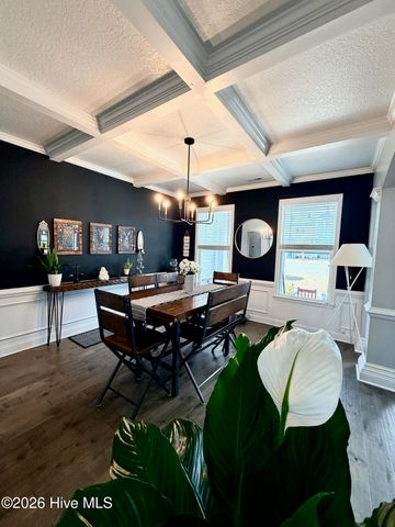 279 Southwest Plantation Drive, Maple Hill, NC 28454