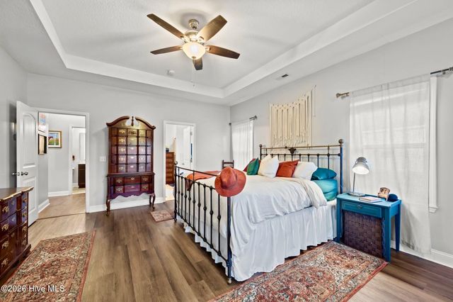 279 Southwest Plantation Drive, Maple Hill, NC 28454