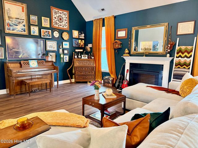 279 Southwest Plantation Drive, Maple Hill, NC 28454